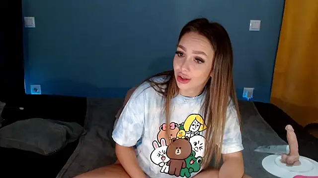 AnnaMaee online show from December 16, 5:27 am