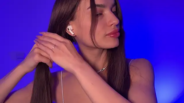 JodyBlow online show from December 18, 8:15 pm