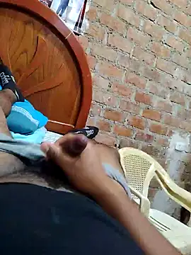 Dnick2 online show from February 18, 9:00 pm