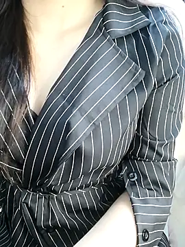  Linez  online show from November 3, 5:47 pm