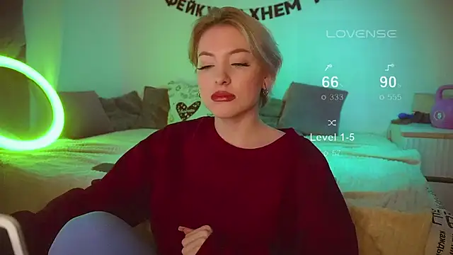 kris69kiss online show from March 12, 5:38 pm