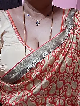 ananya956 online show from May 5, 7:11 pm