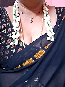 ananya956 online show from May 8, 2:11 pm