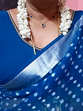ananya956 online show from May 9, 2:22 pm