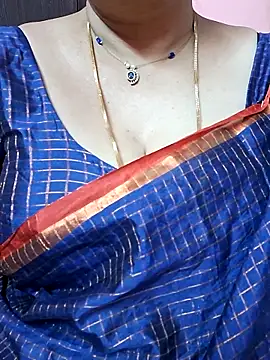 ananya956 online show from May 18, 2:12 pm
