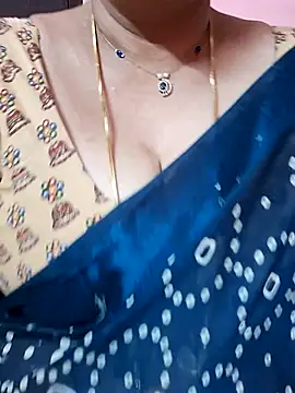 ananya956 online show from May 25, 9:59 am