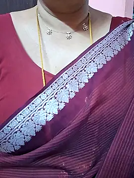 ananya956 online show from June 13, 5:22 pm