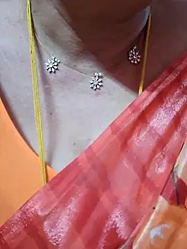 ananya956 online show from July 2, 10:43 am