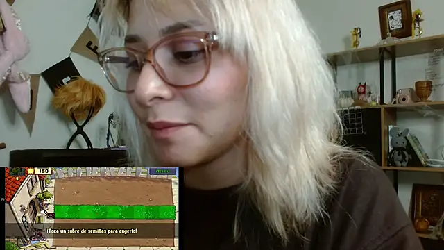 Ramona Flower online show from November 3, 11:04 pm