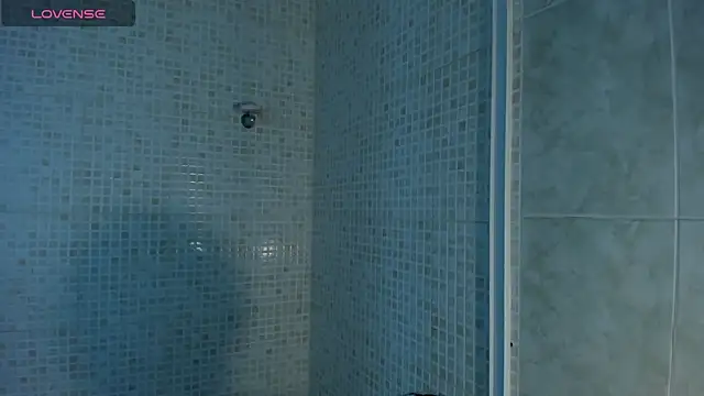 Ramona Flower online show from December 1, 2:05 am