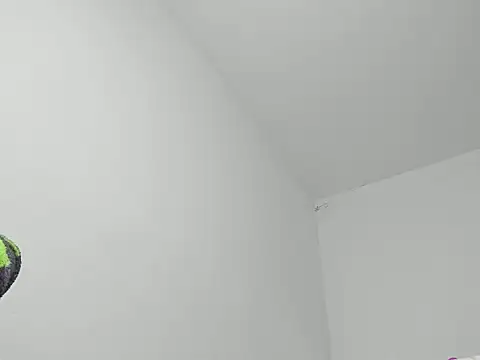 Snapshot of audrey_lawrence chatting on December 3, 3:44 pm audrey lawrence online show from December 3, 3:44 pm