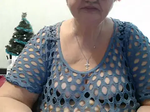 Snapshot of DeniseeRose chatting on December 30, 10:01 pm DeniseeRose online show from December 30, 10:01 pm