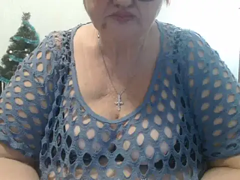 Snapshot of DeniseeRose chatting on January 14, 8:37 pm DeniseeRose online show from January 14, 8:37 pm