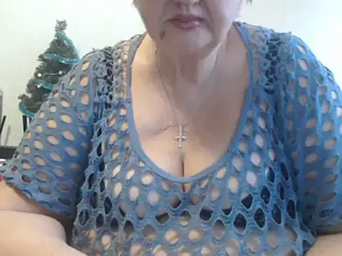 Snapshot of DeniseeRose chatting on January 15, 12:15 pm DeniseeRose online show from January 15, 12:15 pm