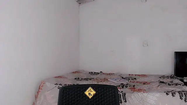 jasmin brunette  online show from December 1, 11:37 am