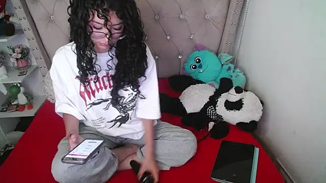 CherieCurl online show from December 16, 2:55 pm