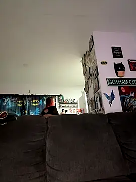 Snapshot of DeeLight124 chatting on October 28, 12:19 pm DeeLight124 online show from October 28, 12:19 pm