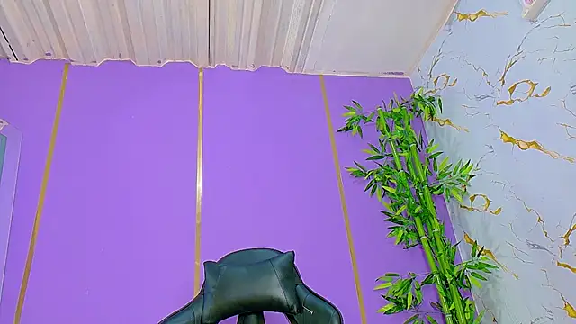 scarlet-jonesx online show from November 2, 11:07 pm