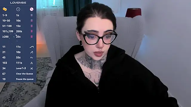 Dixi Pixi  online show from June 13, 5:27 am