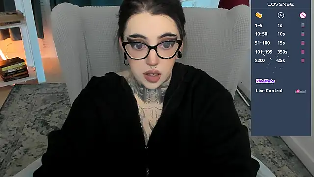 Dixi Pixi  online show from June 14, 5:31 am