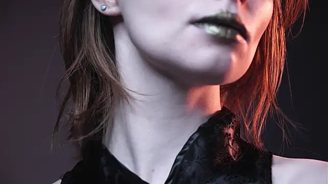 ginger hugs online show from November 12, 10:09 pm