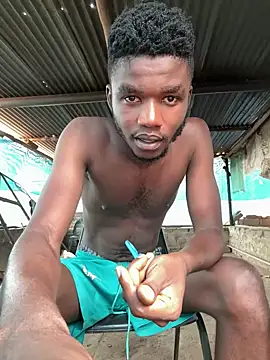 Snapshot of HottSledge chatting on December 28, 12:45 pm HottSledge online show from December 28, 12:45 pm