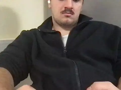 Snapshot of cookingmonster10 chatting on December 16, 7:24 am cookingmonster10 online show from December 16, 7:24 am