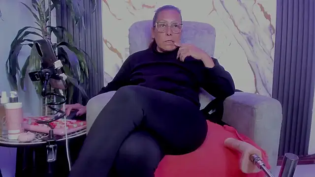 BrendaSex Hot online show from June 25, 9:52 pm