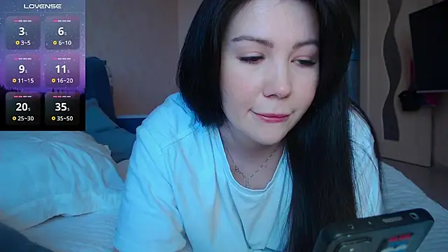 AlexaCruze online show from March 9, 12:42 pm