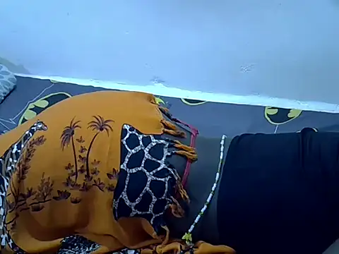 sweetvalleria online show from December 3, 2:52 am