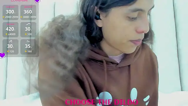 Snapshot of FreyaMoller chatting on November 25, 6:52 pm FreyaMoller online show from November 25, 6:52 pm