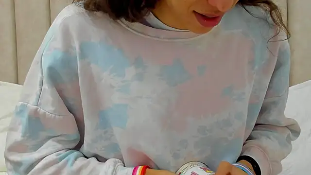 Snapshot of FreyaMoller chatting on November 26, 7:04 pm FreyaMoller online show from November 26, 7:04 pm