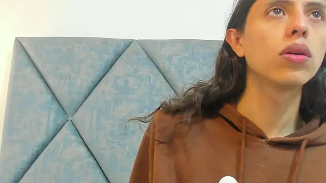 Snapshot of FreyaMoller chatting on July 2, 6:47 pm FreyaMoller online show from July 2, 6:47 pm