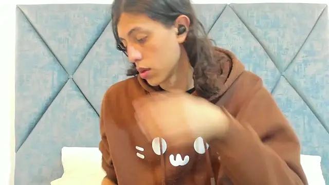 Snapshot of FreyaMoller chatting on July 29, 7:23 pm FreyaMoller online show from July 29, 7:23 pm