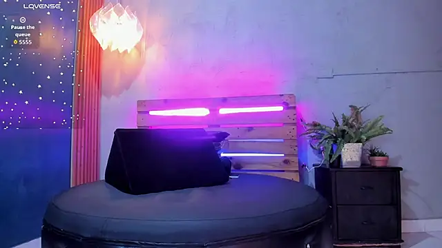 french sexx online show from November 30, 2:10 pm