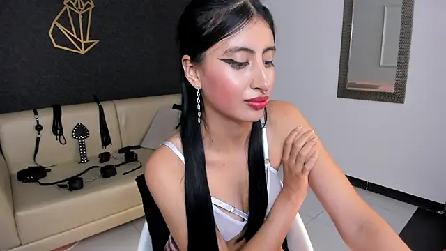 RACHEL EV online show from March 19, 10:44 am