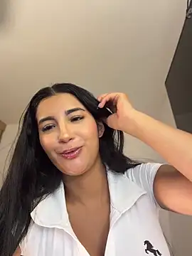Snapshot of Kimm_khalifa chatting on June 17, 1:52 am Kimm khalifa online show from June 17, 1:52 am