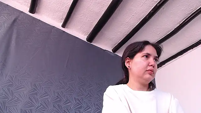 Snapshot of Freyja_eter chatting on June 29, 2:06 pm Freyja eter online show from June 29, 2:06 pm