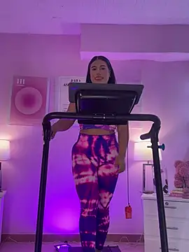 Snapshot of AshleyFerrer chatting on February 27, 8:31 pm AshleyFerrer online show from February 27, 8:31 pm