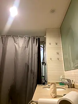 Snapshot of ace2p chatting on September 25, 12:53 pm ace2p online show from September 25, 12:53 pm