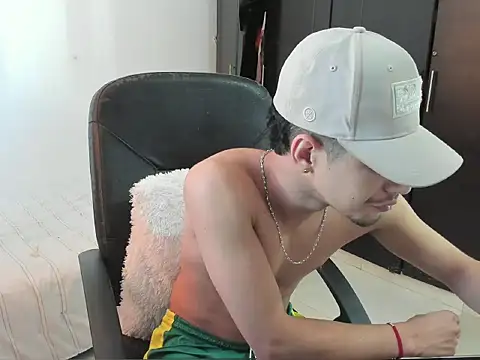 Chandler ken online show from September 10, 12:27 pm