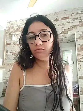 Snapshot of blvckbabyweed07 chatting on February 6, 1:58 pm blvckbabyweed07 online show from February 6, 1:58 pm