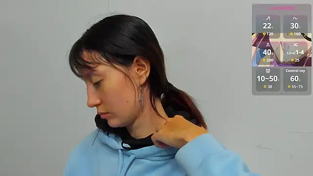 lizzy davis 1 online show from September 12, 4:01 am