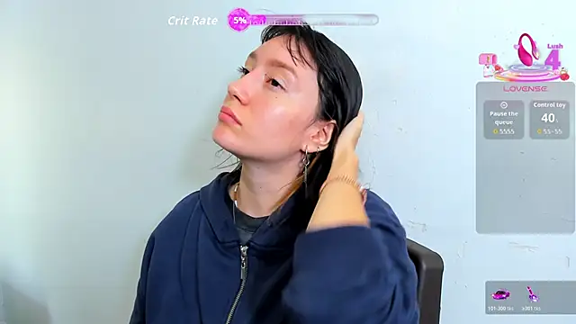 Snapshot of lizzy_davis_1 chatting on May 16, 3:47 am lizzy davis 1 online show from May 16, 3:47 am