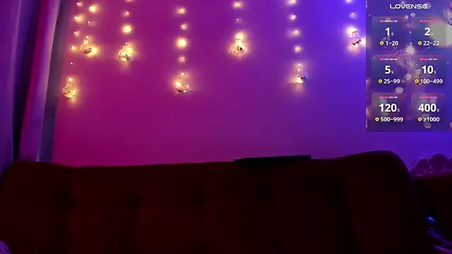 ohpetitemuse online show from November 14, 7:23 pm