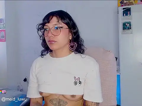 melissahowl online show from December 18, 5:41 pm