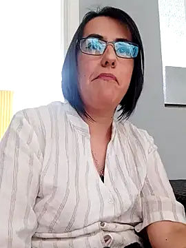 IsisBlake online show from February 21, 9:11 pm