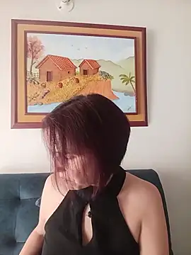 Snapshot of IsisBlake chatting on June 19, 5:39 pm IsisBlake online show from June 19, 5:39 pm
