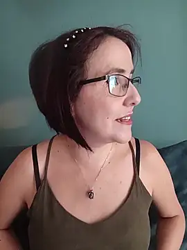 IsisBlake online show from June 21, 5:37 pm
