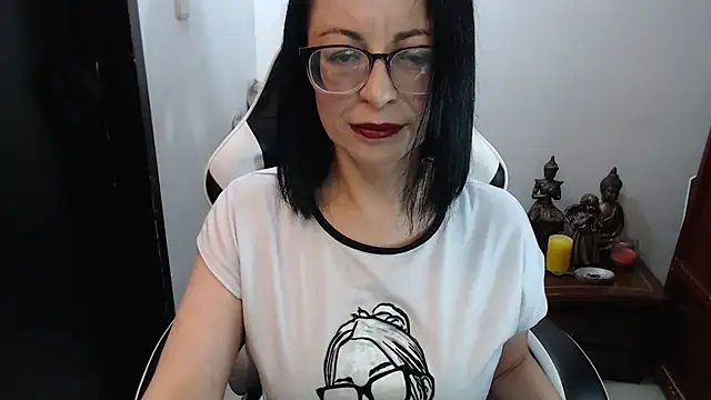 Snapshot of AnasstaciaEvans chatting on March 29, 9:59 pm AnasstaciaEvans online show from March 29, 9:59 pm